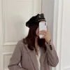 Berets ciepłe literackie jesienne pu skóra brytyjska zima dziewczyna cała mecz koreański kapelusz marynarka wojenna malarz