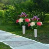 Ghirlande di fiori decorativi Bouquet di piante di simulazione di fiori di giglio di rose artificiali Decorazione domestica creativa di alta qualità nordica per cimitero