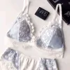 NXY Sexy Set Кружева Пряжа Сексуальные Женщины Нижнее белье Набор Большой Размер Вышивка Нижнее белье Проволоки Бесплатный бюстгальтер Установки Triangle Cup Braltete Трусы 1127