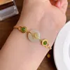 Inlagda naturligt en Chalcedony Gourd Armband Kinesisk stil Retro Unik Ancient Gold Craft Charm Women's Brand Smycken Bangle