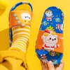 Lindos dibujos animados niños niñas sandalias zapatillas para niños impreso suela suave PVC antideslizante interior hogar niños bebé diapositivas zapatos de verano 210713