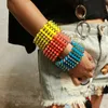 Neon Renkler Plastik Gotik Perçinler Spike Elastik 5 Hip Hop Kadınlar için Streç Bilezik Kadın Parti Kaya Bileklik Punk Takı Q0717