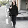 Femmes Lâche Léger Court Parkas Vestes Lady Hiver Patchwork Veste En Laine D'agneau Femme Coton Rembourré Chaud Faux En Peluche Outwear 210526