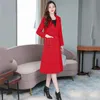 Casaco de lã mulheres vermelhas bordados M-4XL plus size primavera moda estilo chinês slim long blends jackets feminina lr1010 210531
