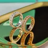 Lato Lato S925 Sterling Classic Golden Silver Sparkle Diamond Hollow Pierścień Biżuteria Para Wakacyjny Rocznica Prezent