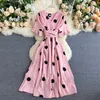 10 färg sommar röd v nacke kortärmad bandage midja polka dot klänning kvinnor flare ärm mode kläder elegant vestido 210610