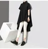 Blouses pour femmes Chemises auto-conception Femme 2021 Été coréen Col rabattu Chemisier à manches courtes Lâche Noir Long Irrégulier Chic Hauts