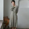 A-ligne Robe Longue Doux Femmes Coréenne Chic Floral es Plissée Col En V Volants Taille Haute Femme Robe 13085 210427