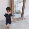 Zomer Koreaanse stijl Kids Sailor Collar Cotton Linnen Kleding Sets Leuke Jongens Meisjes Korte Mouw T-shirt + Shorts 2 stks Suits G003 210615