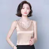 Koreanska Silk Kvinnor Toppar Kvinna Satin Lace Broderi Camis V-Neck Halter Ärmlös Vit Plus Storlek 210427