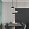 Lampade a sospensione Nordic Light Lusso Rotondo Hardware Vetro Piccolo Lampadario Oro Nero Semplice Soggiorno Sala da pranzo Camera da letto Comodino Bar Illuminazione