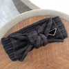 Driehoek Badge Bow Knit Hoofdbanden Haarbanden Voor Dames Designer Merk Dame Hoofdband Winter Warm Wool Headwrap