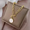 Pendant Necklaces Exquisite Shell Stone Disc T-buckle Gold Chain Necklace For Woman High Quality Choker Clavicle Fashion Jewelry