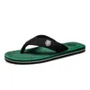 2021 Mode Designer Slipper Flip Flops Slides Mens Kvinnor Skor Gul Svart Röd Grön Badrum Utomhus Storlek 39-48 W-012