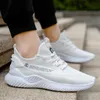 Flying woven men Shoes spring casual breathable sports single old Beijing cloth running designer shoes male top service discount factory price