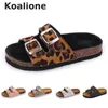 Summer Beach Skor Kids Tofflor för tjejer Kork Sandaler Bling Sequins Parent-Child Leopard Barefoot Hög kvalitet 210712