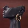 Hoops örhängen mode kvinnors stora cirkel enkel örhänge smycken lyx designer örhängen brev stud örhänge prydnad halsband hi3884156
