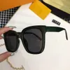 2021 New Fashion Trend di alta qualità donna mens occhiali da sole temperamento eyewear moda quadrato occhiali da sole occhiali da sole UV400 protezione con scatole