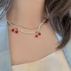 collar de perlas de cereza