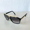 Hochwertige Marken-Sonnenbrillen von Fashion Evidence, Designer-Brillen, Herren- und Damen-Sonnenbrillen in poliertem Schwarz, mit Boxetui