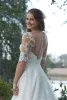 Superbe robes de mariée appliques en dentelle robe nuptiale 1/2 demi-manches en tulle recouvert de scoop couche couche de cou sur mesure Vestidos de plage de novia 403