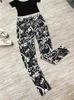 Alta Qualidade Moda Mulheres Scrawl Letters Imprime leggings pretos básicos Q0801