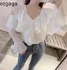 Ezgaga blus kvinnor v-neck Flare ärm all-match Korean Fashion Solid Slim Ruffled Hollow Out Chic Ladies T Shirts Elegant Blusas 210430