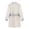 Femmes blanc fausse fourrure manteau Outwear bouton chaud épais col rabattu poche ceinture Double boutonnage C0446 210514