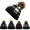 15% de réduction sur les adultes de Noël épais chaud hiver chapeau tricoté Pom Poms bonnets chapeaux femmes Skullies-bonnets fille casquette de Ski 9302