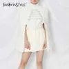 Élégante Patchwork Feather Femme Jacket Turtleneck à manches longues Taille haute Sashes Pearl Casual Coat femelle 210524