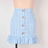 Été Vintage Jupes Femmes Plaid Volants Mini Jupe Taille Haute Boutons à poitrine unique Petite jupe à carreaux frais Femmes 210514