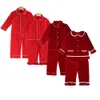 Winter Boutique fluwelen stof rode kinderen kleding pjs met kant peuter jongens set pyjama meisje baby nachtkleding 211026