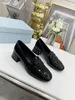 2021 Luxury Classic Office Professional Thick Heel Shoes Kvinnors Sexig Party 2cm Storlek US35-41 Belt Box