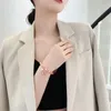 Perlé, Strands Crystal Fraise Femmes Bracelets sur la chaîne de la main Bangles Bijoux Bijoux Filles Coréenne Mode Femme Maintenant 2021