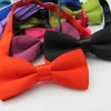 Kids Bow Tie Boys Girls School Fashion Bowtie Solid Candy Färgglada Baby Butterfly Cravat