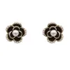 gioielli Classici Donne Designer Ear Stud Orecchini Marca Placcato oro 18 carati Designer Geometria Lettere Imitazione Perla Fiore Orecchino Festa di nozze BWYL