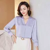 Koreańska bluzka satynowa biurowa pani koszule jesień moda 13 kolorów z długim rękawem V-neck plus rozmiar kobiet topy luźne blusas 10853 210508 \ t