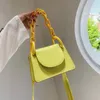 Mode Kvinnors Kedja Handväska PU Läder Singel Axel Väskor Messenger Bag Svart Vit Gul Grön Lila 5 Färger