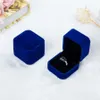 Boîte de rangement de bijoux en velours 5.5*5*4.3cm, boîtes à bagues, étui carré de rangement, petite boîte-cadeau pour bagues, boucles d'oreilles, pendentif, collier, emballage, prix de gros