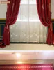 Cortina Drapes Personalizado Europeia Flanela Veludo Bordado Villa Casamento Quarto Vermelho Pano Blackout Valance Tule Drapery C761