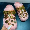 Sommarkvinnor tofflor skor med charms smycken trädgårdsskor kilar plattform sandaler antiskid kvinnliga trosor flip flops för kvinna y1120
