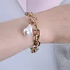 Guldfärg barock oregelbundna pärla armband bangle femme tjejer växla lås tjock lås kedjor armband för kvinnor smycken