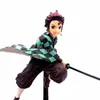 15 cm Kamado Tanjirou Actionfigur Dämonentöter Kimetsu No Yaiba Figur Agatsuma Zenitsu Nezuko Kampfszene Modellspielzeug X0526