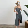 Robe asymétrique d'été Femmes sans manches Casual Coton Col V Solide Spaghetti Strap CRRIFLZ 210520