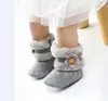 Pierwsze spacerowicze modne styl kwiatu 0-18 ma Zimowe ciepłe buty futra urodzone dzieci chłopcy dziewczęta miękkie leki przeciwpoślizgowe buty