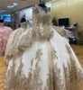 2022 Champagne O Cou Robe De Quinceanera Robe De Bal À Manches Longues Perles Formelle Robes De Bal Sweet 16 Robes D'anniversaire Robes