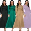 Vêtements ethniques élégants femmes musulmanes satin robe longue robe solide couleur Dubaï Kaftan arabe Abaya perles de perles à manches maxi robe Ramadan islamique