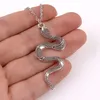 Casual Punk Snake Hänge Halsband Gyllene Silver Färg Män Kvinnor Hals Smycken Statement Halsband