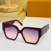 女性のサングラス女性Z1565W古典的な正方形のフレーム絶妙な印刷寺院シンプルで人気のあるスタイル最高品質の屋外UV400保護眼鏡