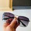 Новые Металлические Солнцезащитные очки Спортивный Дизайн Мужчины Женщины Мода Классический Позолоченный Квадратный Рамки Винтажные Солнцезащитные Очки Открытый Классическая Модель SPR50WS Очки Коллекция